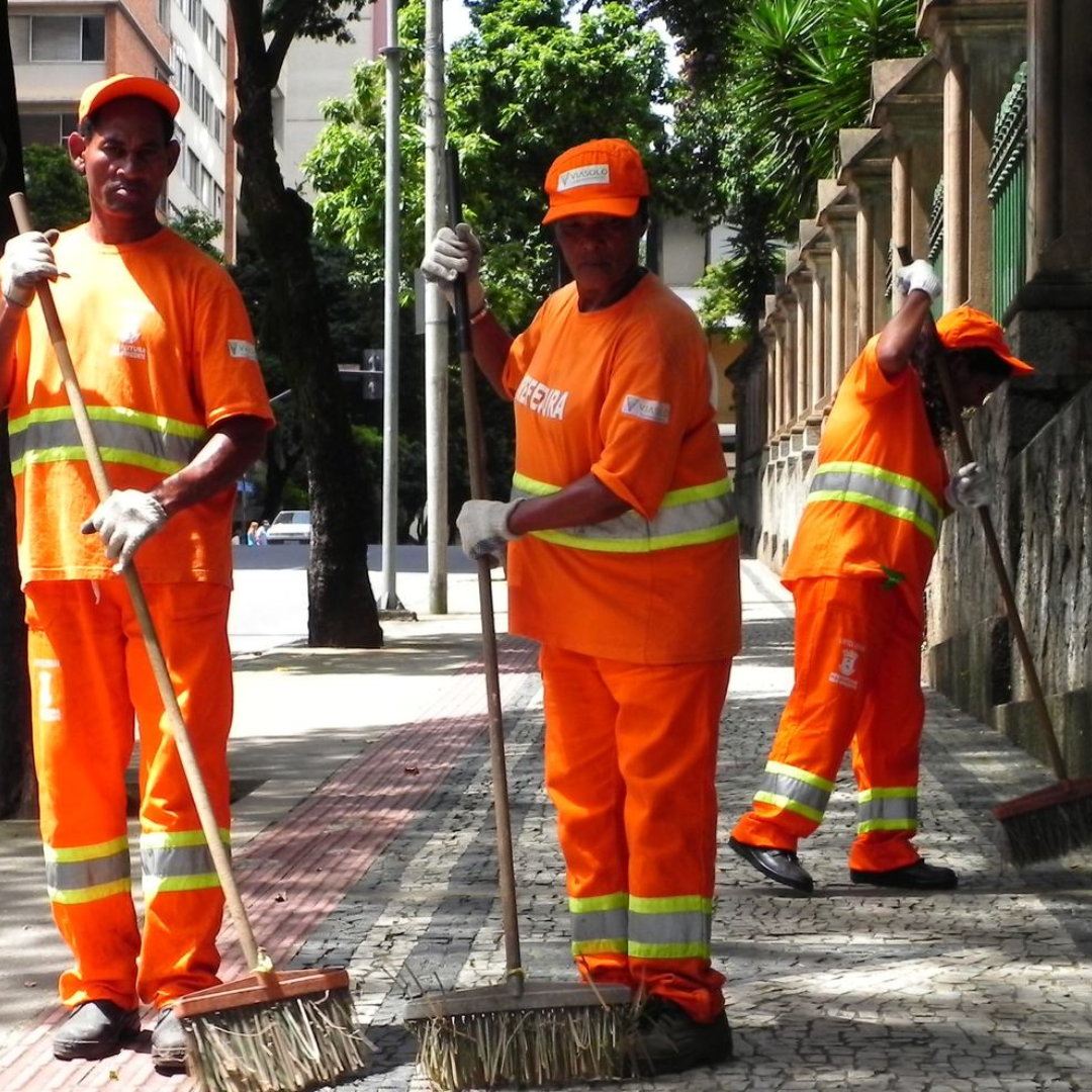NR atividades de limpeza urbana e manejo de resíduos sólidos Mesquita Barros Advogados