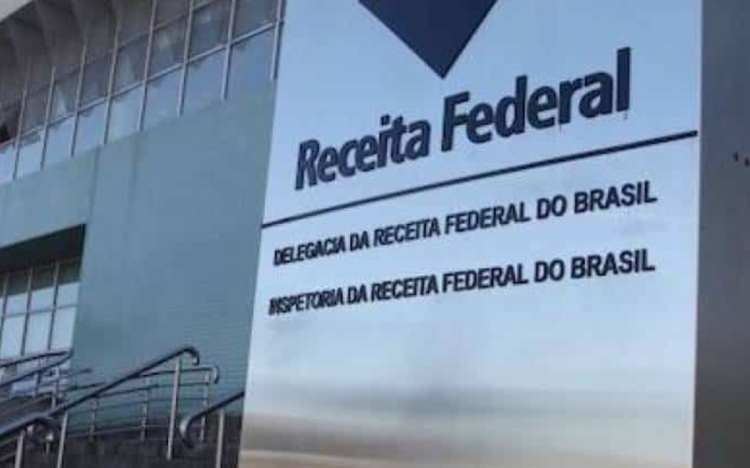 Receita Federal – incidência de imposto sobre o valor de indenização por lucros cessantes em razão da quebra de contrato